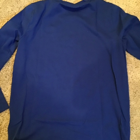 Abercrombie blue long sleeve - Picture 2 of 3